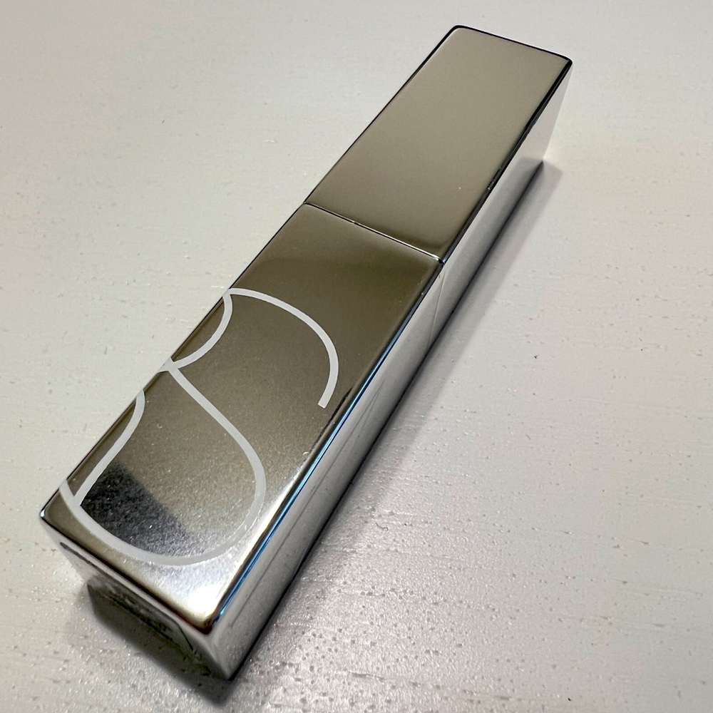 Nars Afterglow Lip Balm Clean Cut